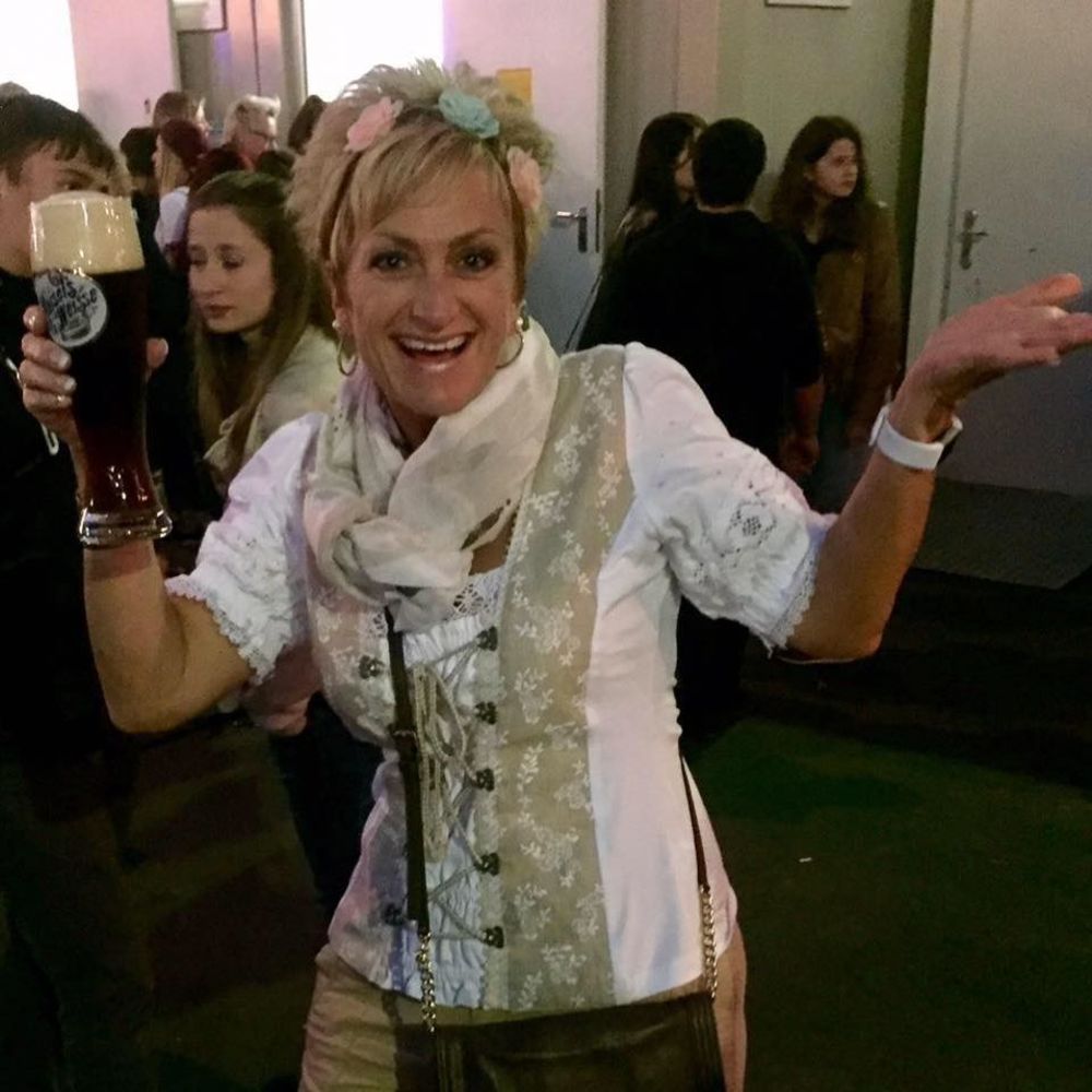 Meet your Posher, Ma